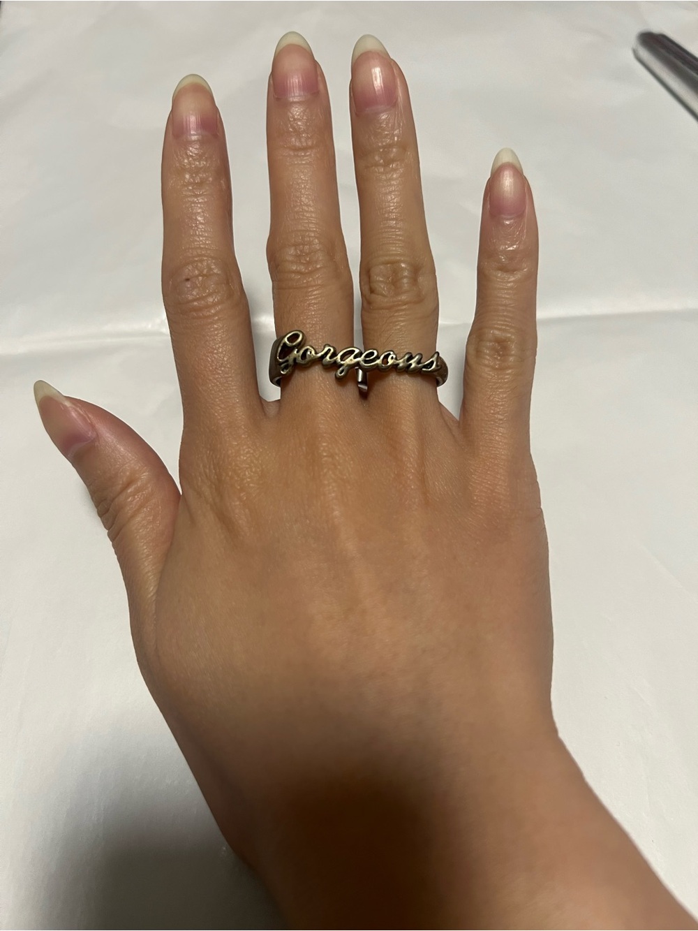 Gorgeous Script Word 2 Finger Ring in Silver